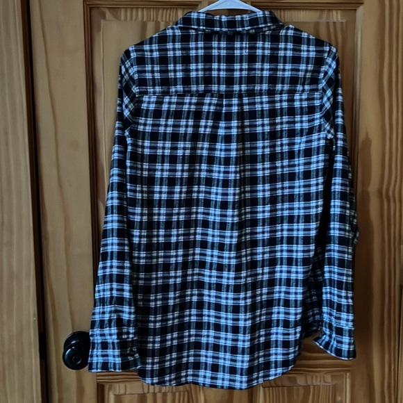 Hollister Flannel Shirt - Size Small - Picture 7 of 8